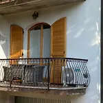 بيت للعطل House Dogana بسكييرا ديل غاردا